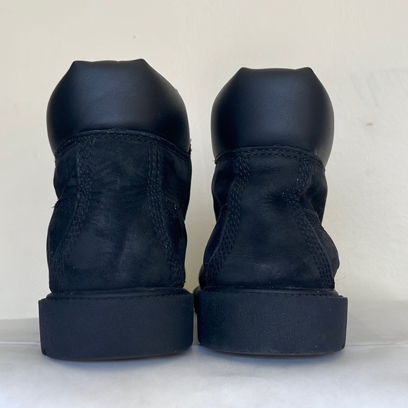 Timberland Kids Classic Boot size 1.5 - Picture 3 of 7